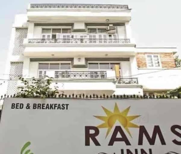Rams Inn Connaught Place New Delhi Exterior photo