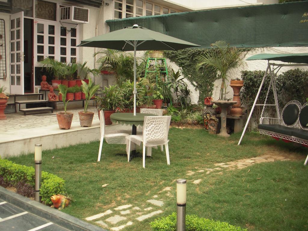 Rams Inn Connaught Place New Delhi Room photo